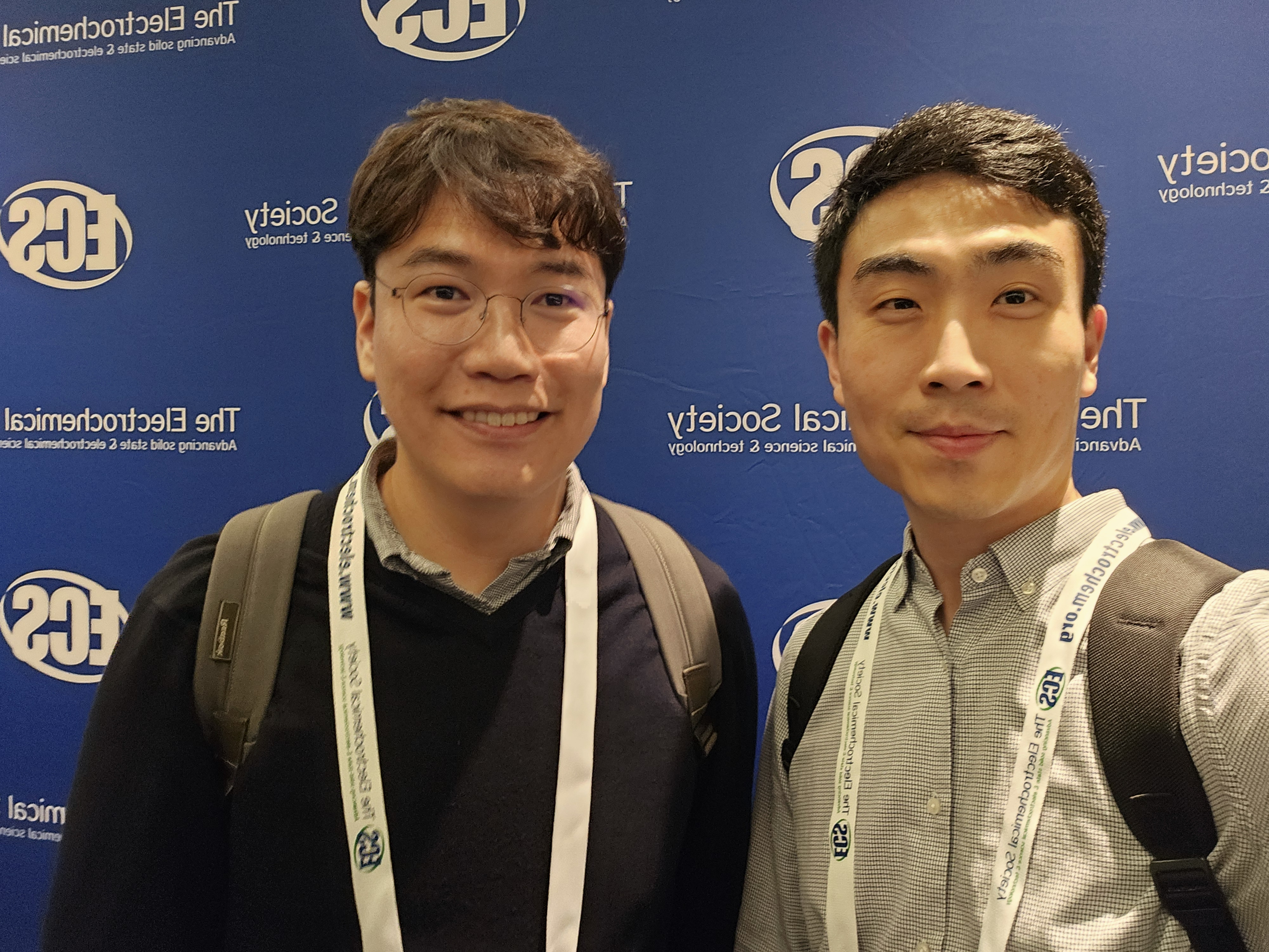 Prof. Kim with Prof. Sungyeop Jung (Korea University) in San Francisco, USA (2024-05-27)